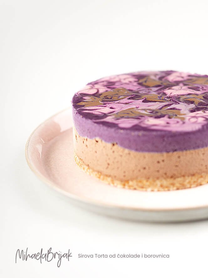 Sirova Torta od čokolade i borovnica